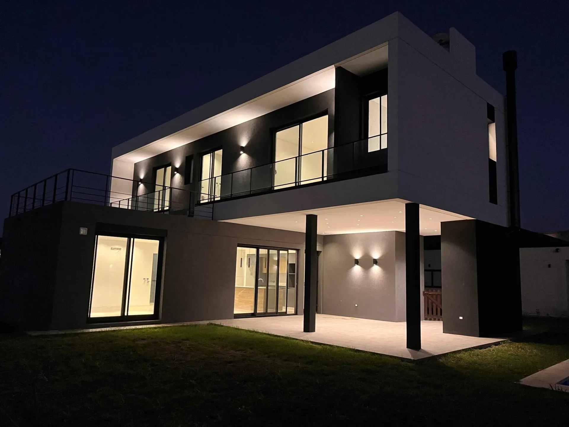 RBQ 267, vista nocturna